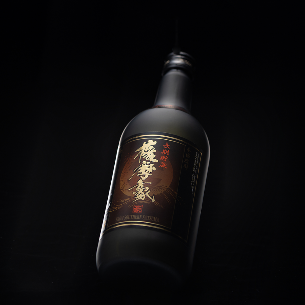 Open image in slideshow, SATSUMAGO sweet-potate shochu (720ml)