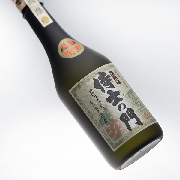 薩摩の皇帝 侍士の門 芋焼酎 (720ml) – Kagoshima Honkaku Shochu 薩摩の皇帝 侍士の門 芋焼酎 (720ml) – Kagoshima Honkaku Shochu